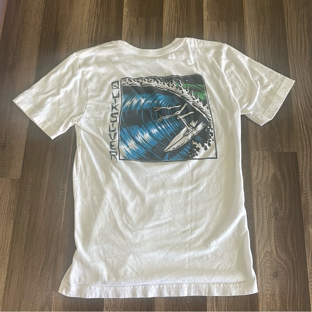 Quiksilver Surfing Skeleton Graphic Tee